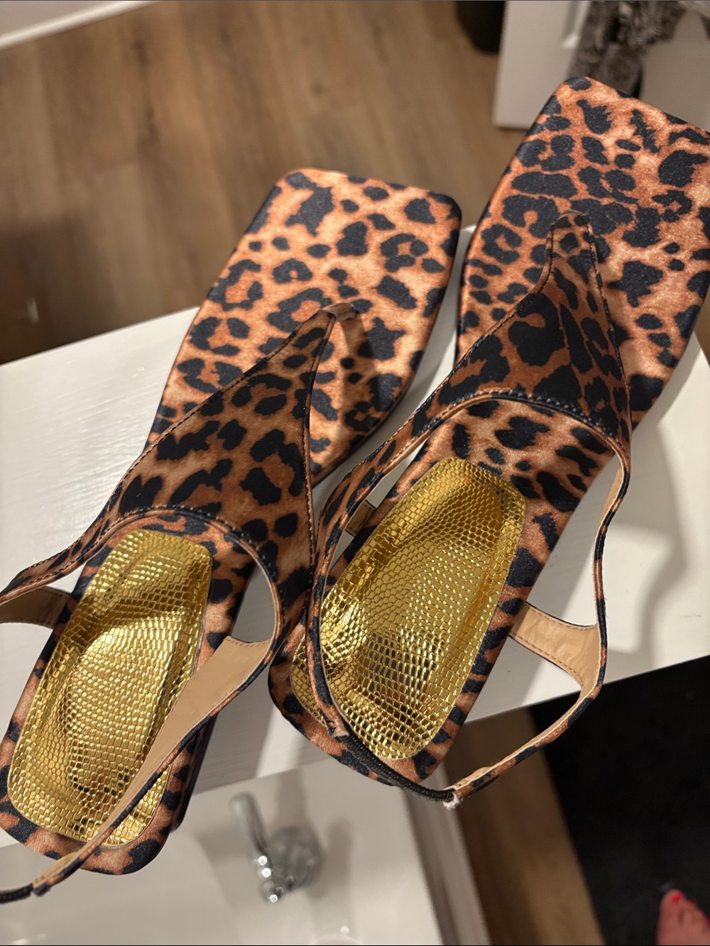 Leopard Print Slingback Thong Sandals - Brown/Black